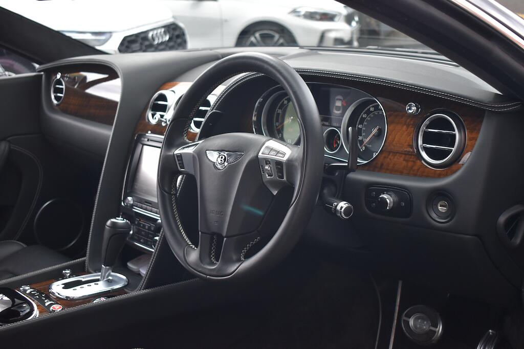 Bentley Continental view 26