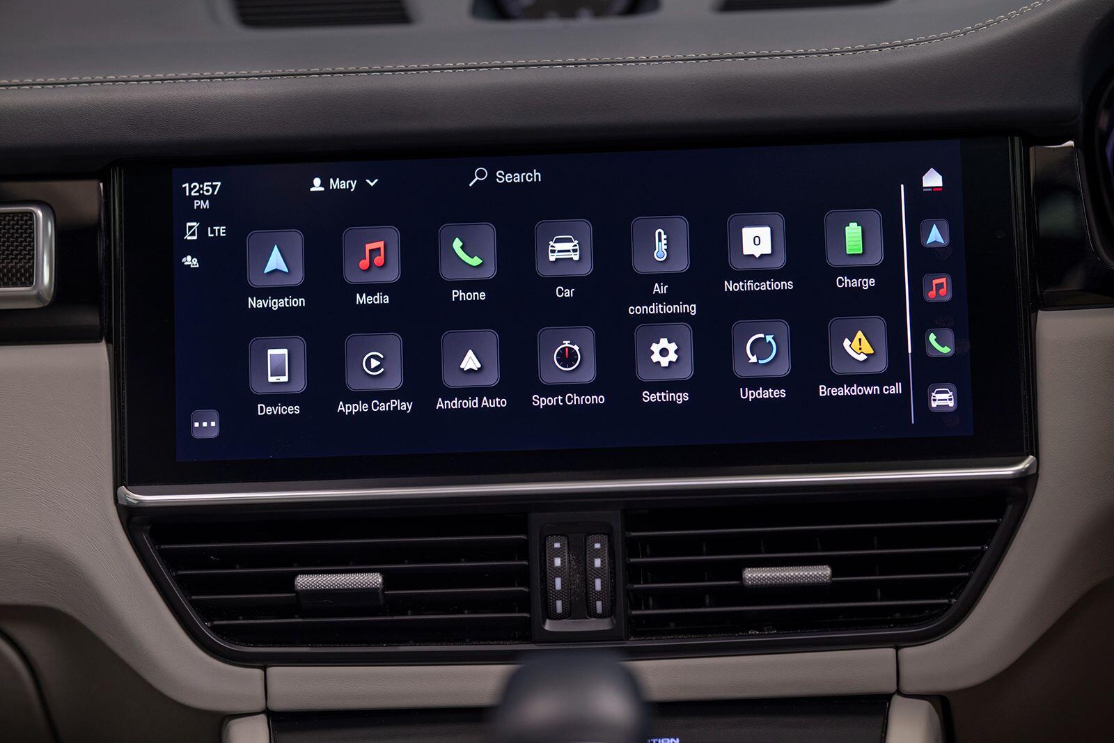 Porsche Cayenne view 54