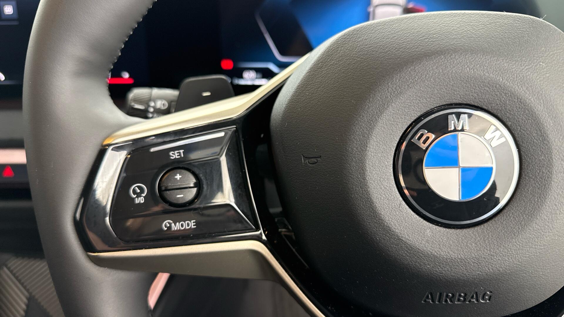 BMW X3 view 17