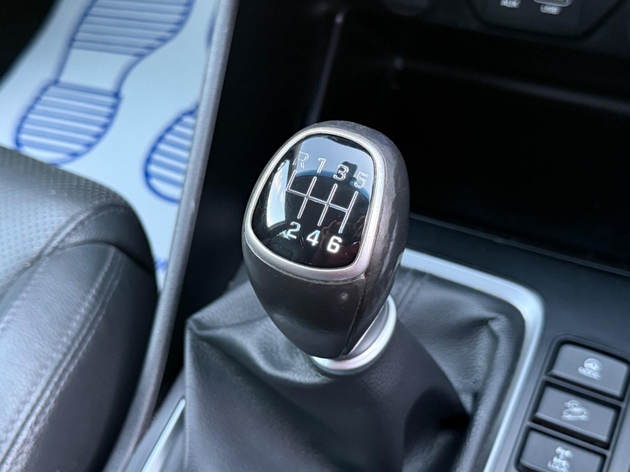 Hyundai TUCSON - Image 53