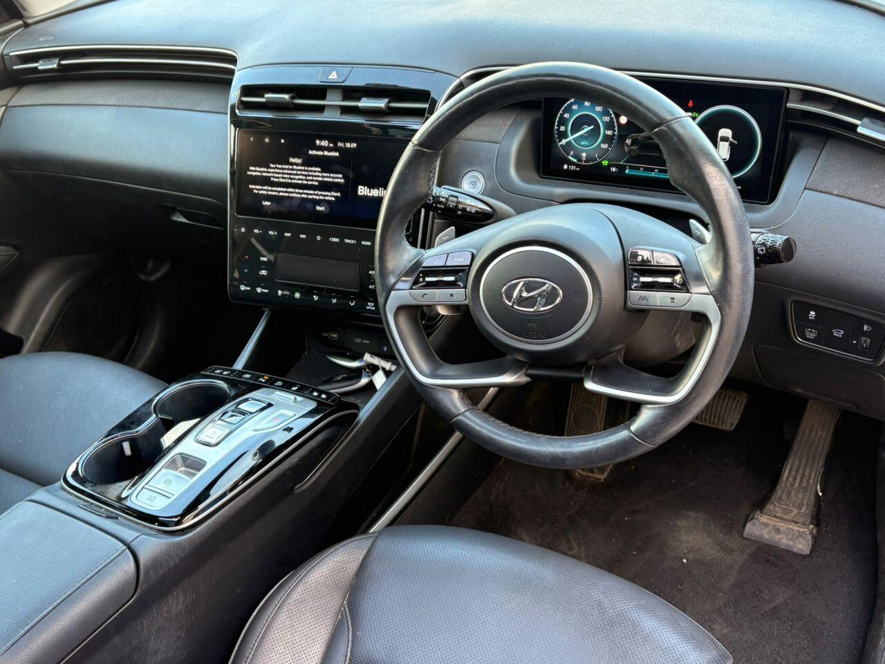 Hyundai Tucson view 2