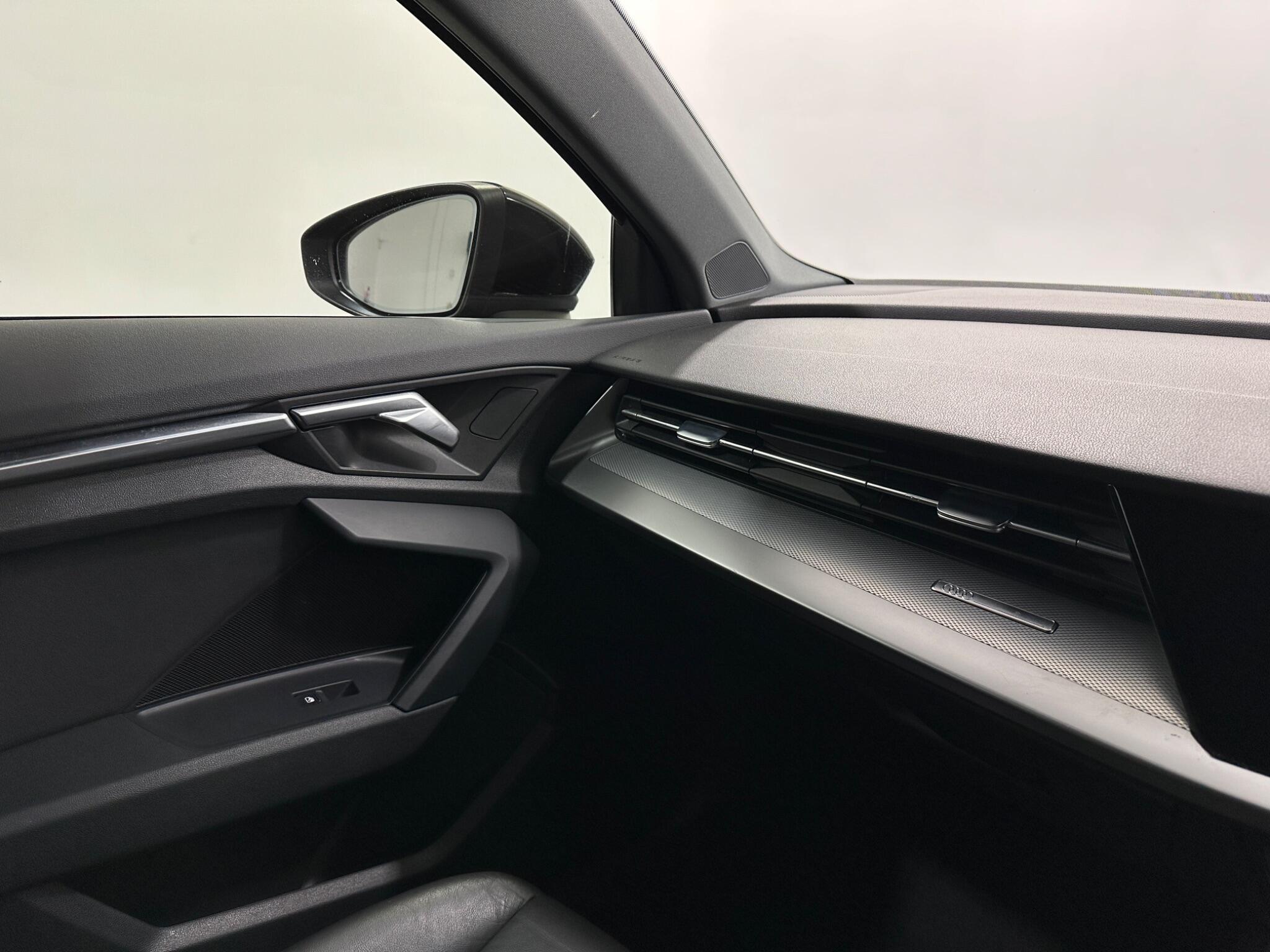 Audi A3 view 26