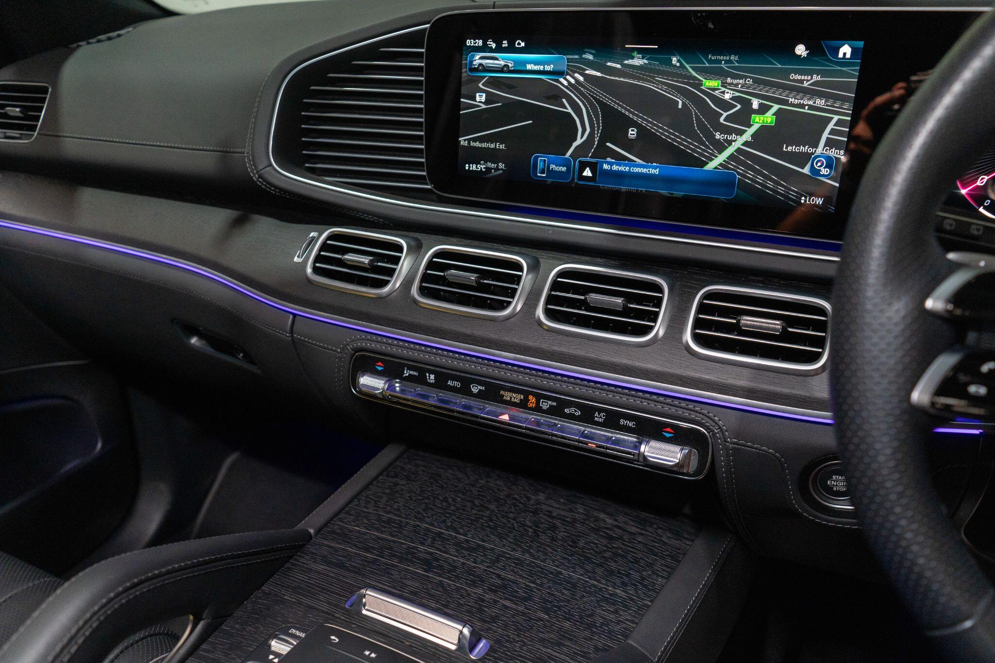 Mercedes-Benz GLS view 47
