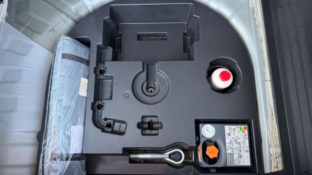 Nissan Juke view 32