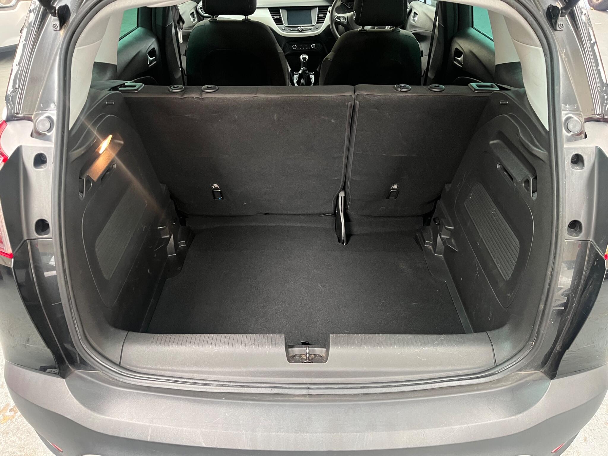 Vauxhall Crossland X view 34