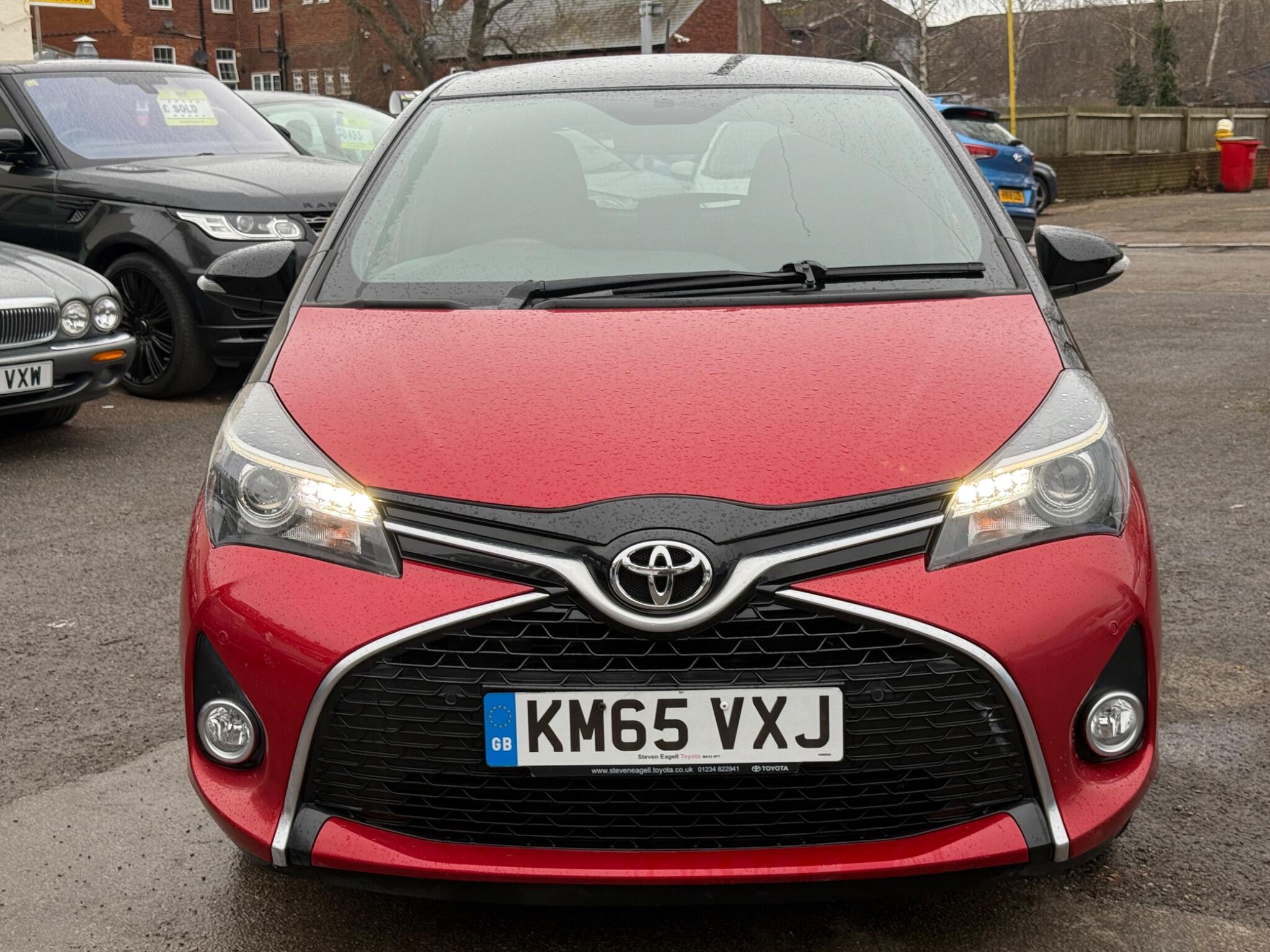 Toyota Yaris - Image 7