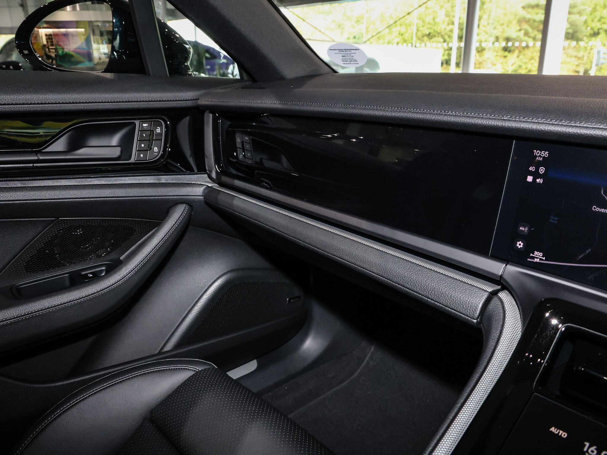 Porsche Panamera view 46