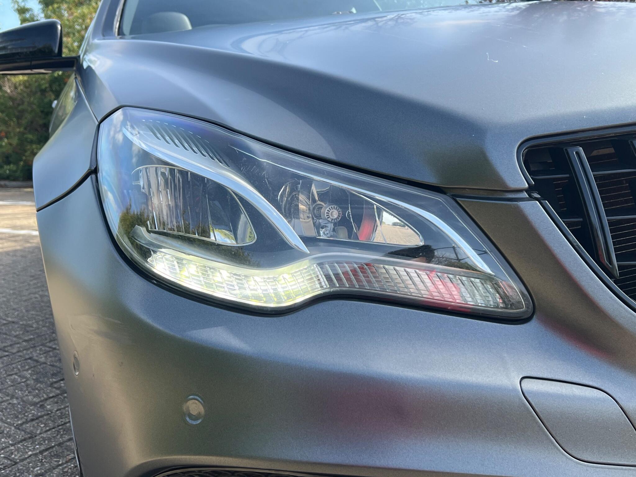 Mercedes-Benz E-Class view 11