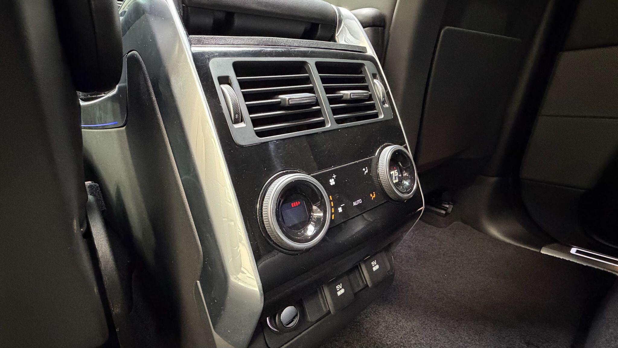 Land Rover Range Rover Sport view 18