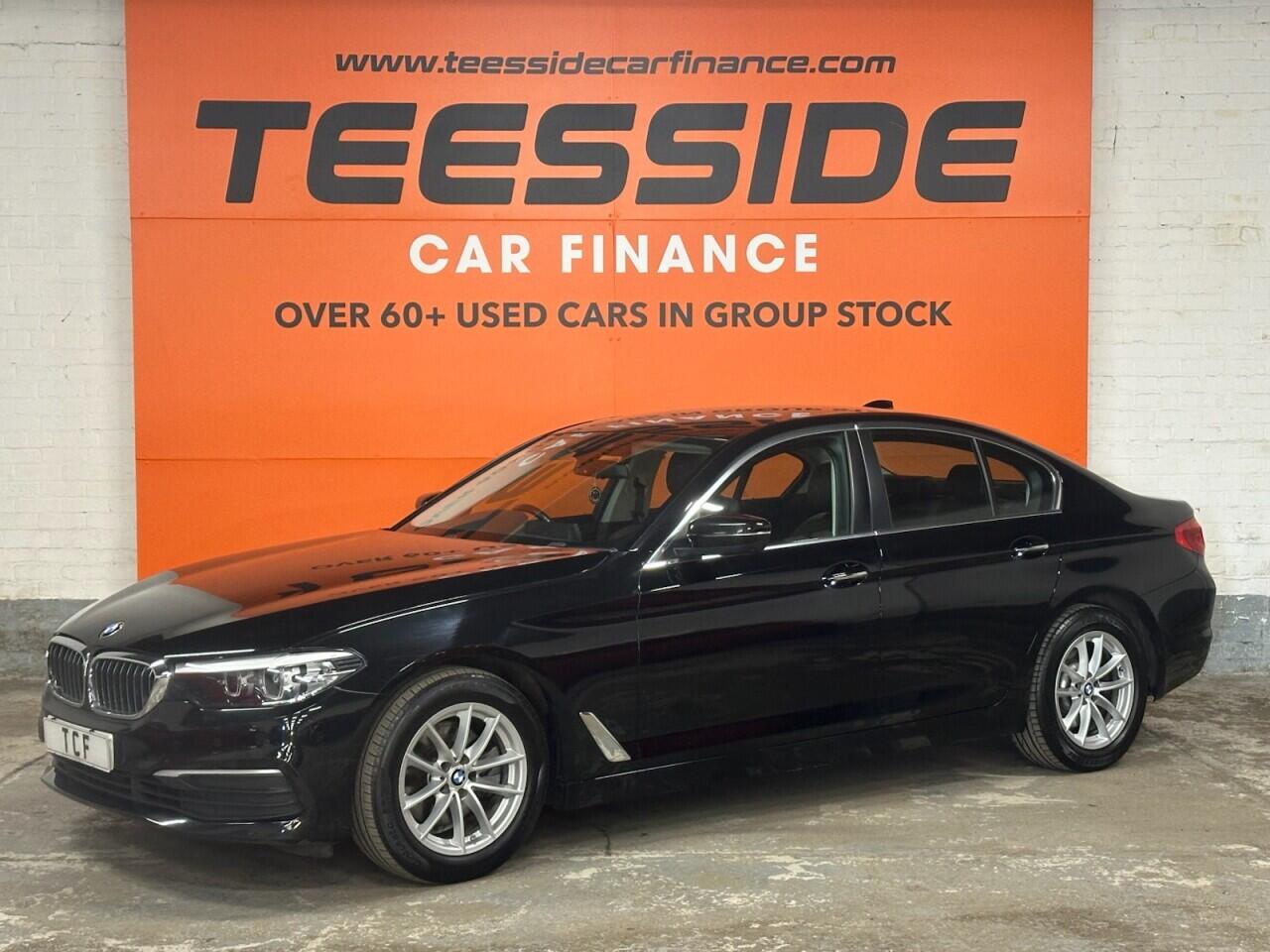 BMW 5 Series view 8
