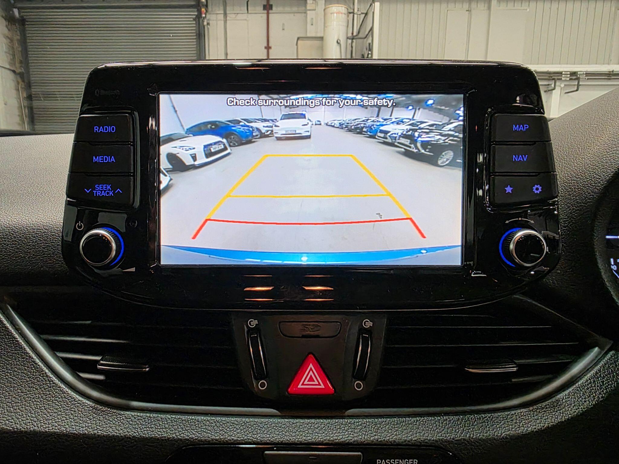 Hyundai i30 view 8