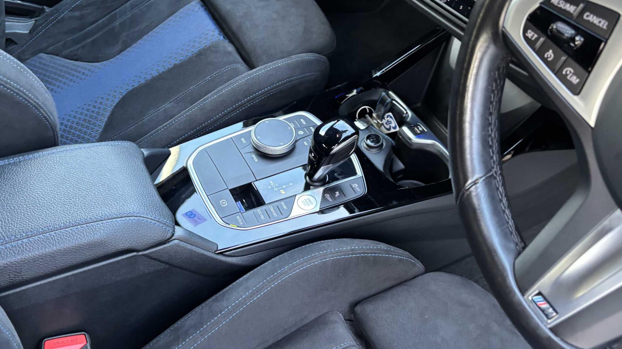 BMW 2 Series view 8