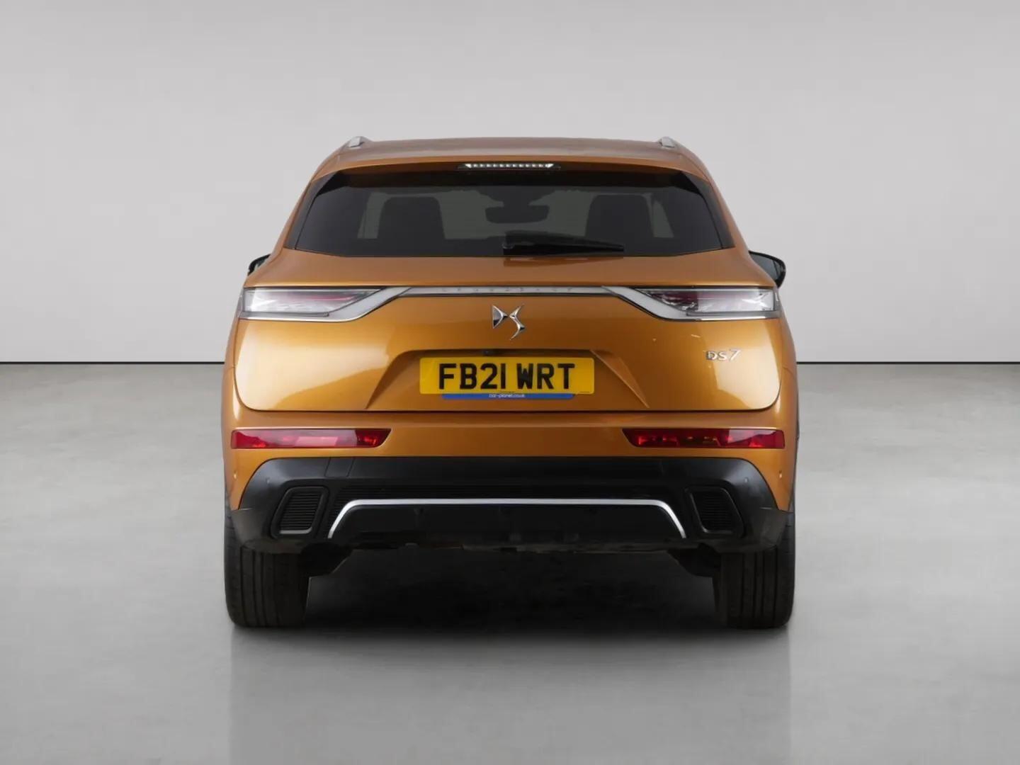 DS Automobiles DS 7 Crossback view 7
