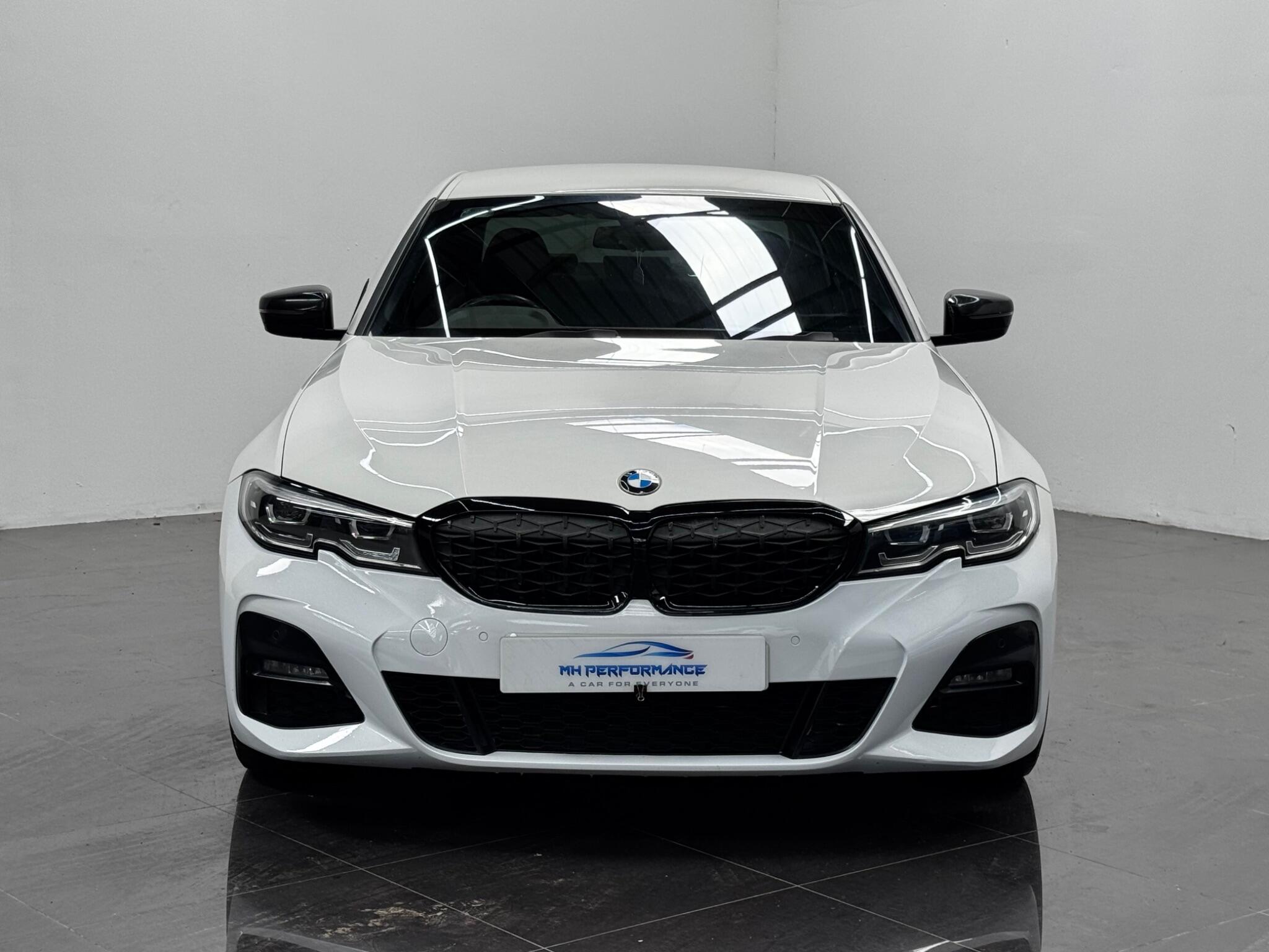 BMW 3 Series view 29