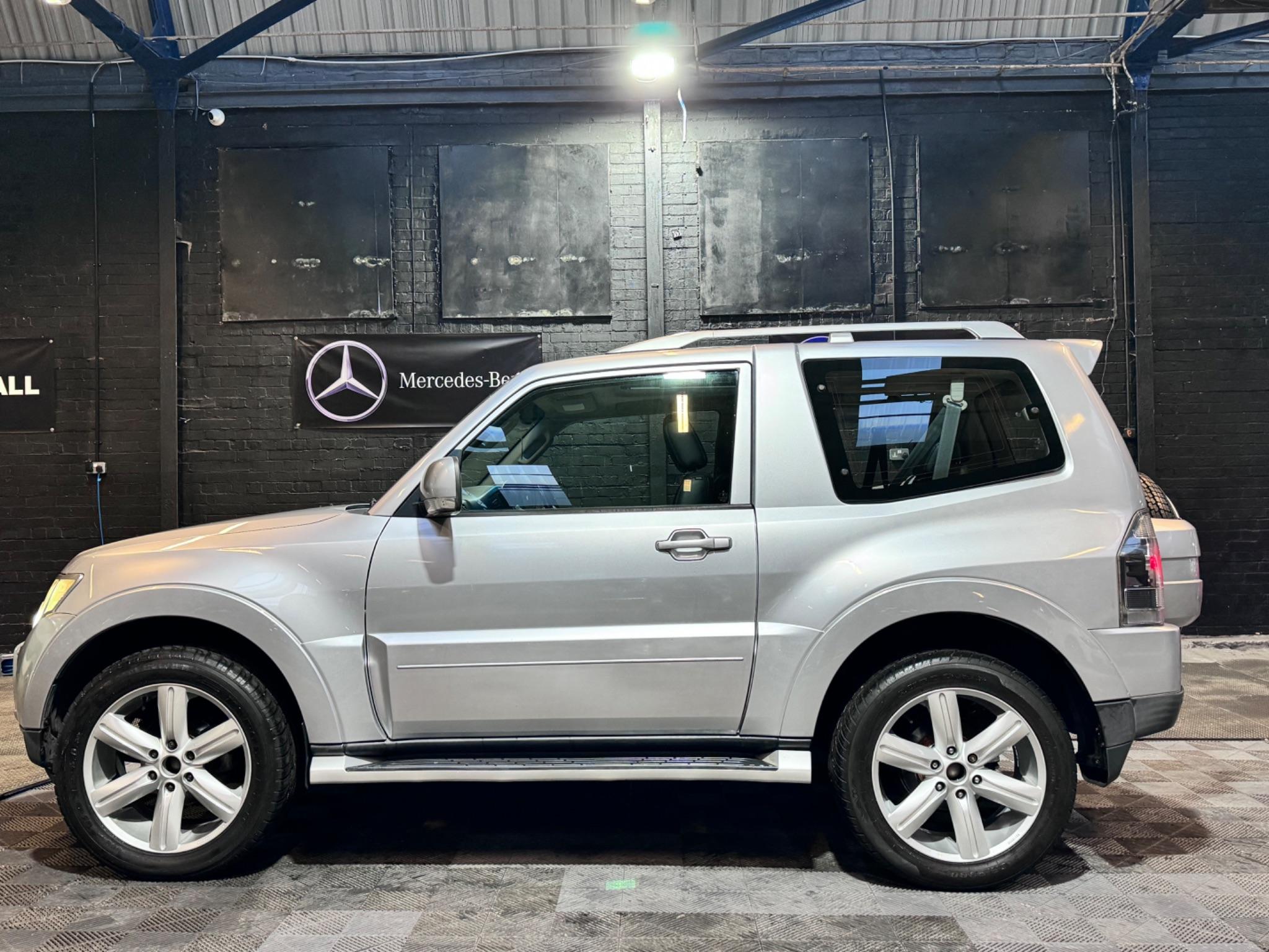 Mitsubishi Shogun view 53