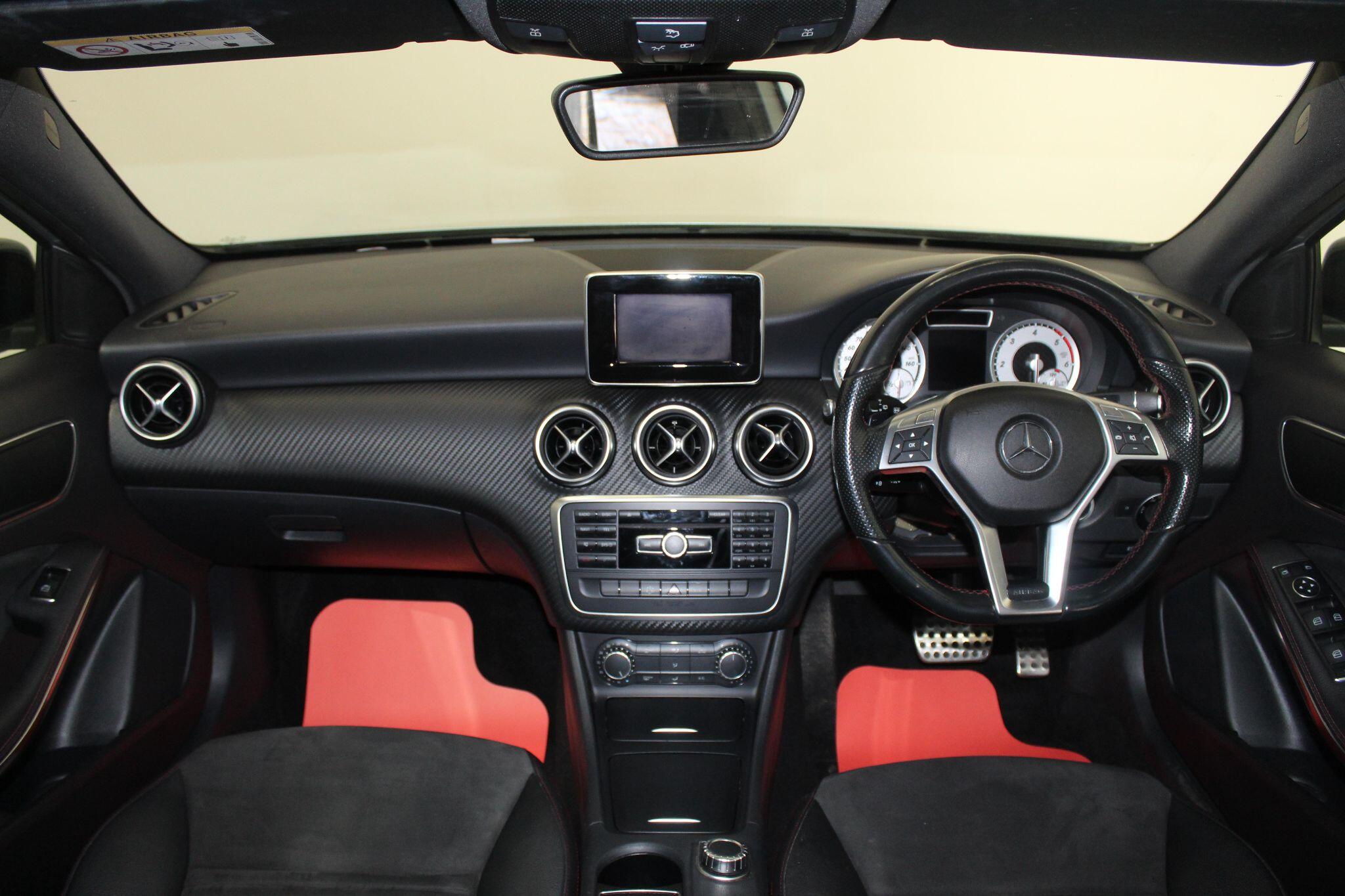 Mercedes-Benz A-Class view 27