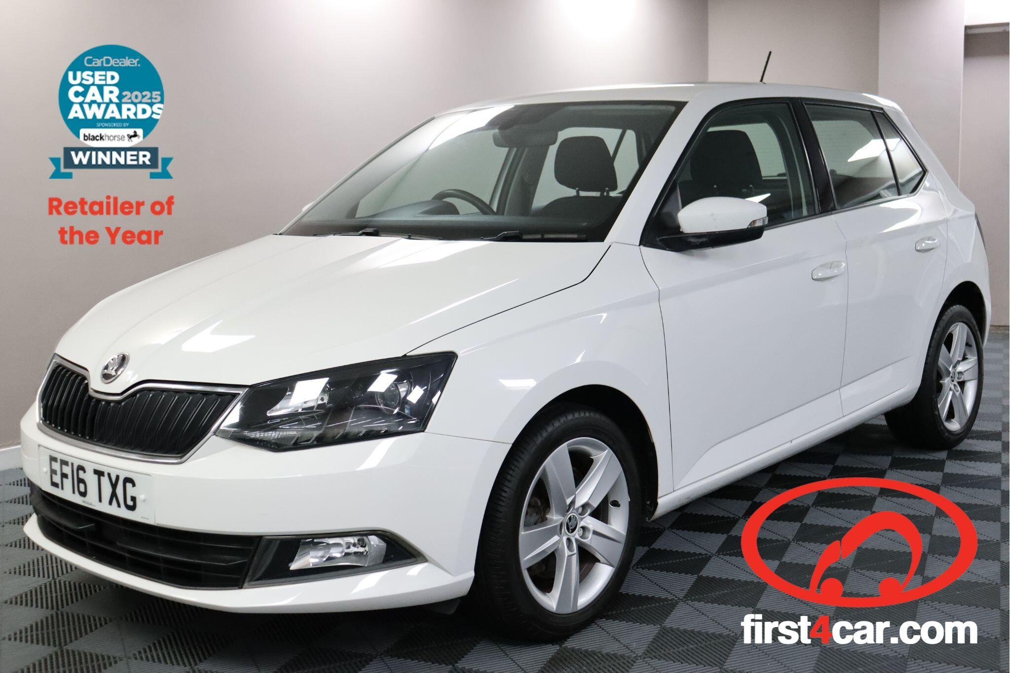 Skoda Fabia main image