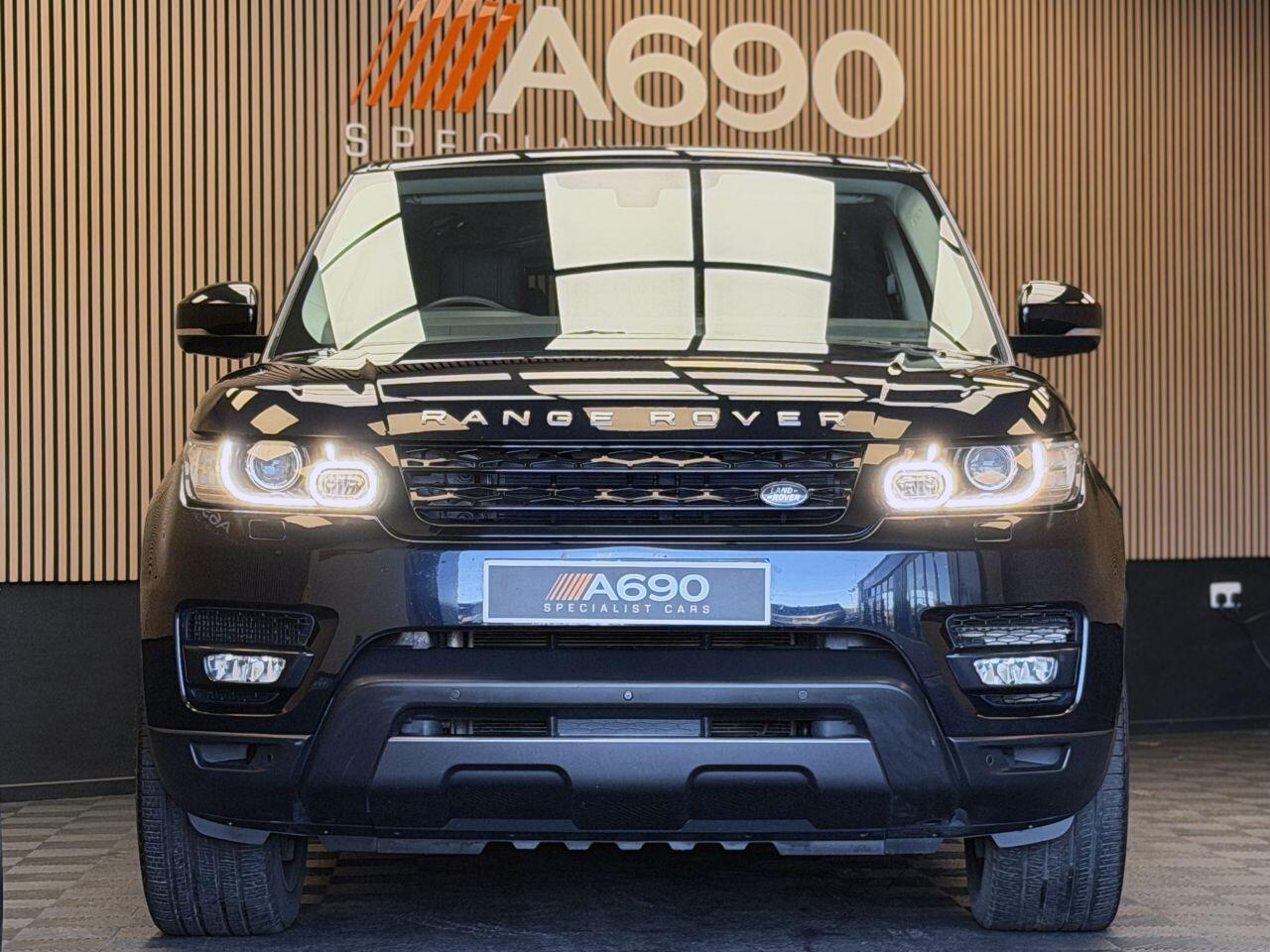 Land Rover Range Rover Sport view 2