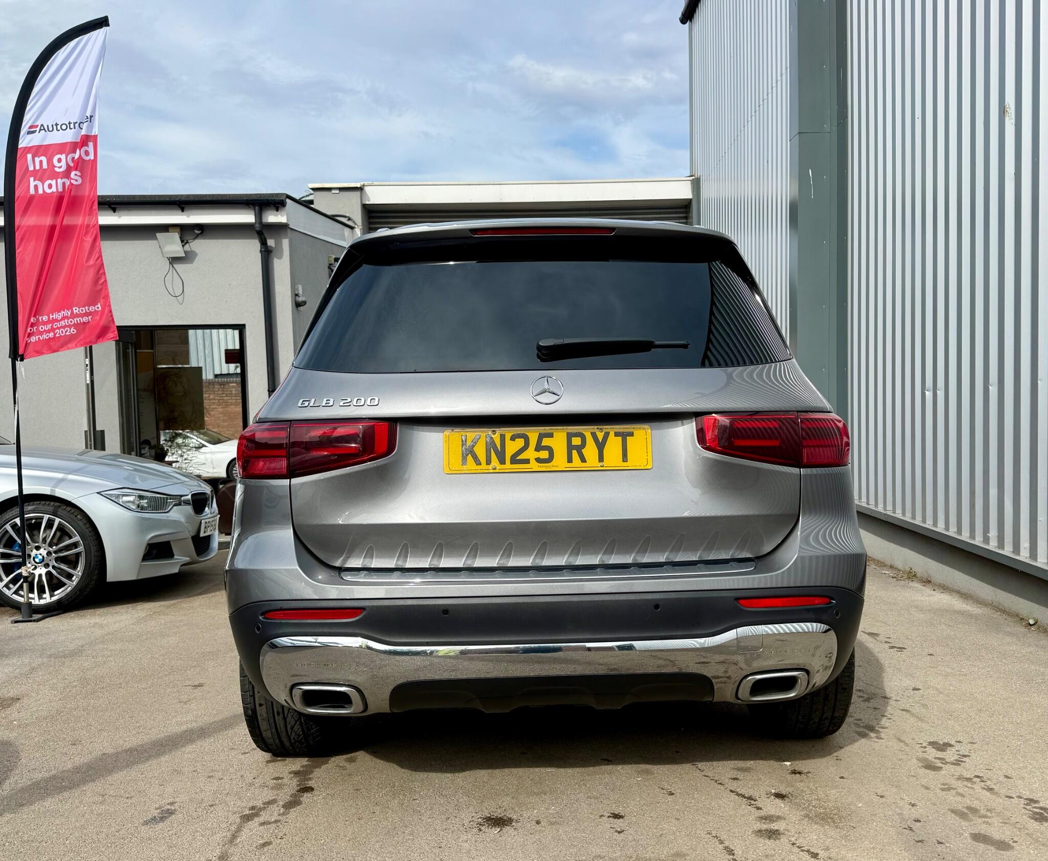 Mercedes-Benz GLB view 7