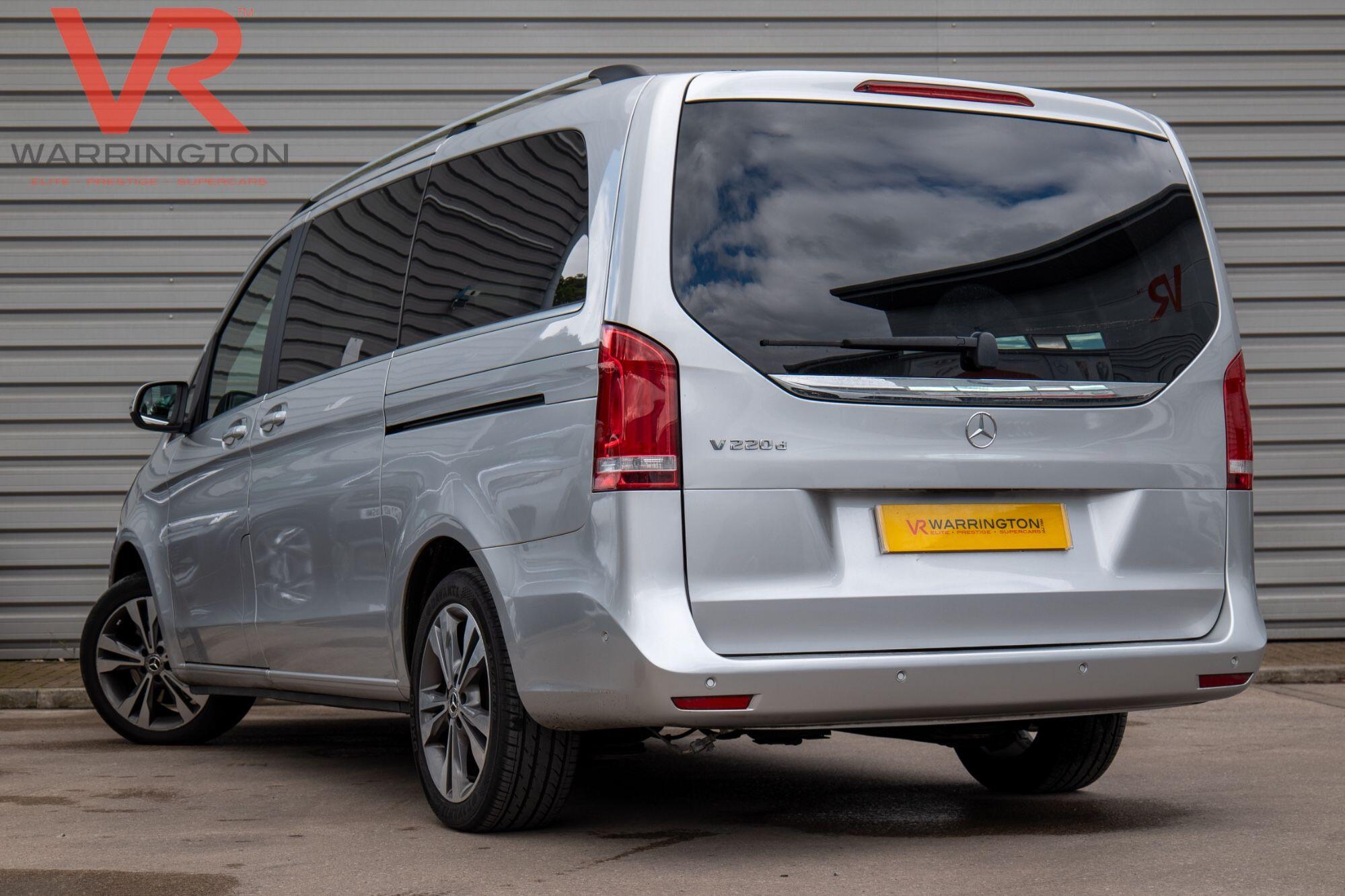 Mercedes-Benz V Class view 14