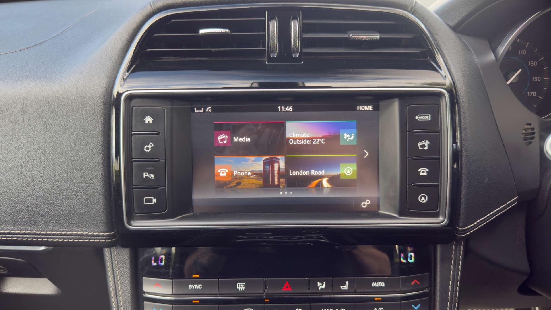 Jaguar F-Pace view 24