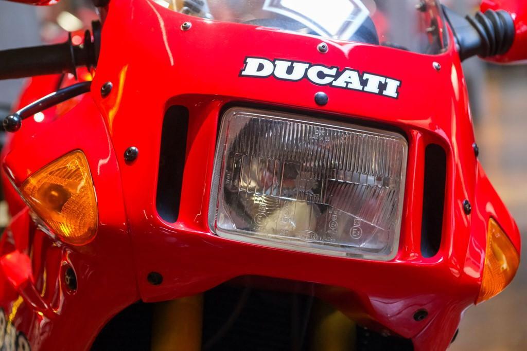 Ducati 888 view 12