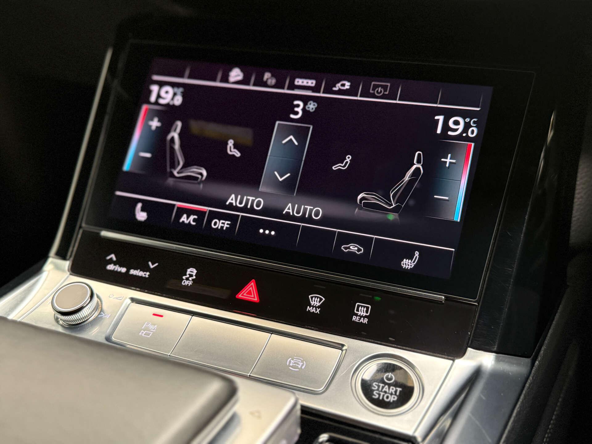 Audi E-Tron view 24
