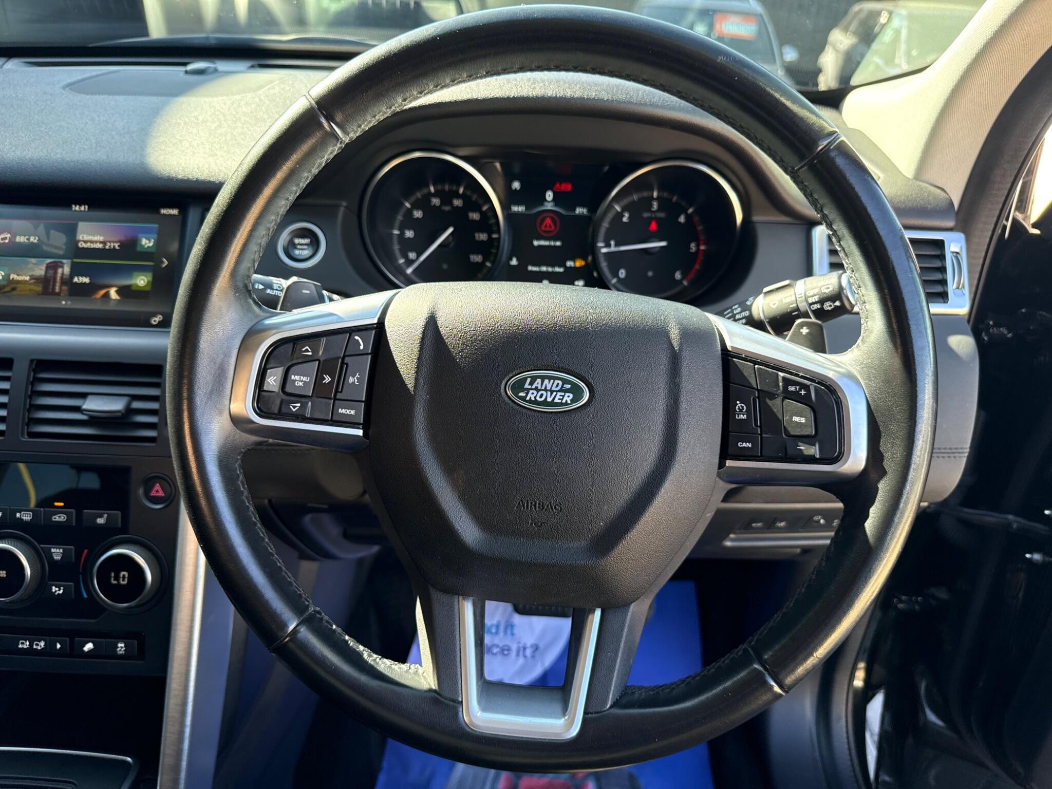Land Rover Discovery Sport view 28