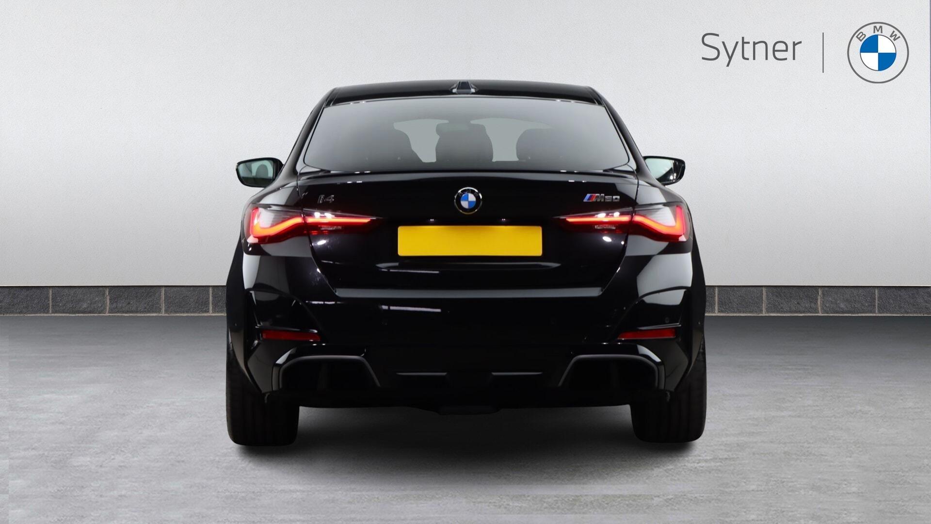 BMW i4 view 15
