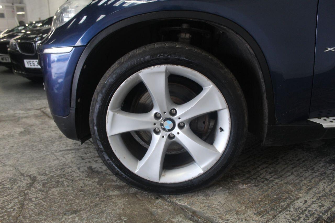 BMW X6 view 60