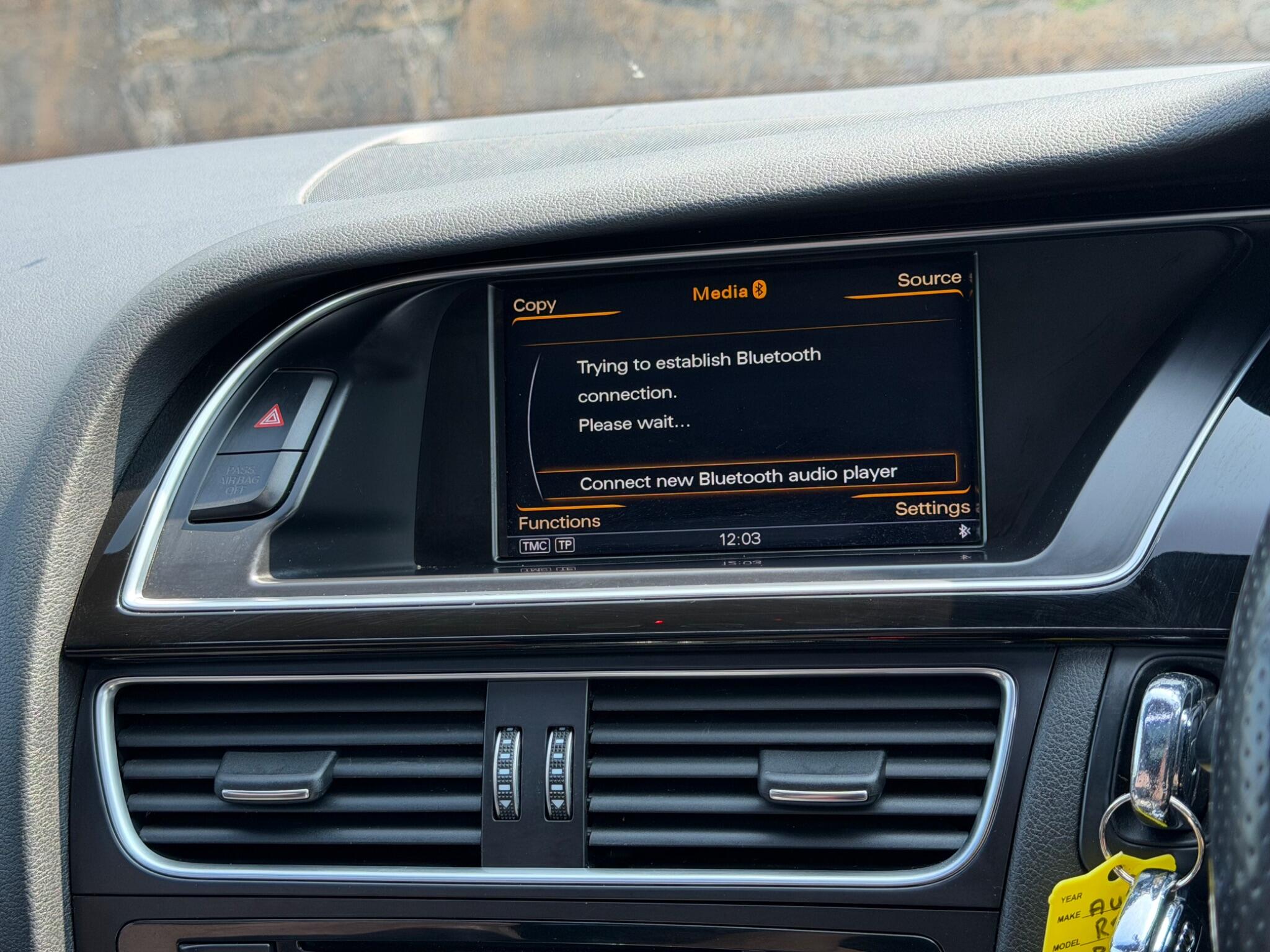 Audi RS4 view 38