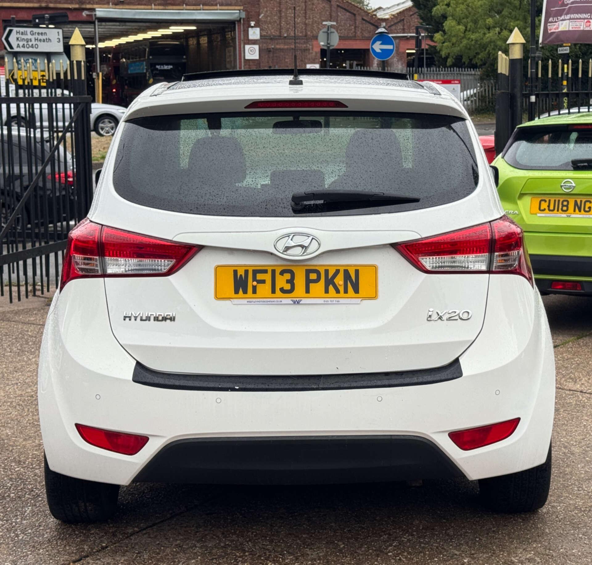 Hyundai Ix20 view 7