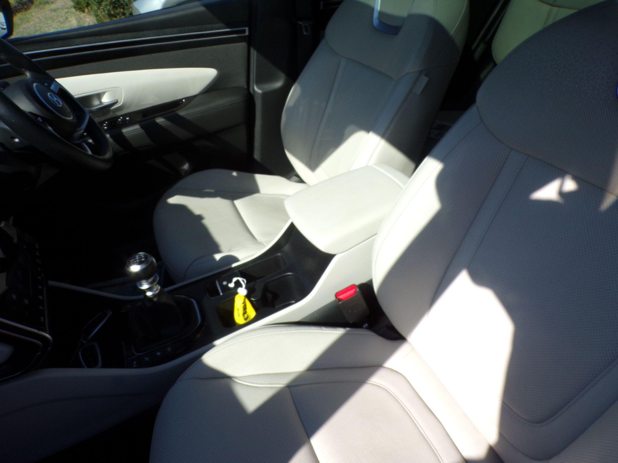 Hyundai Tucson view 17