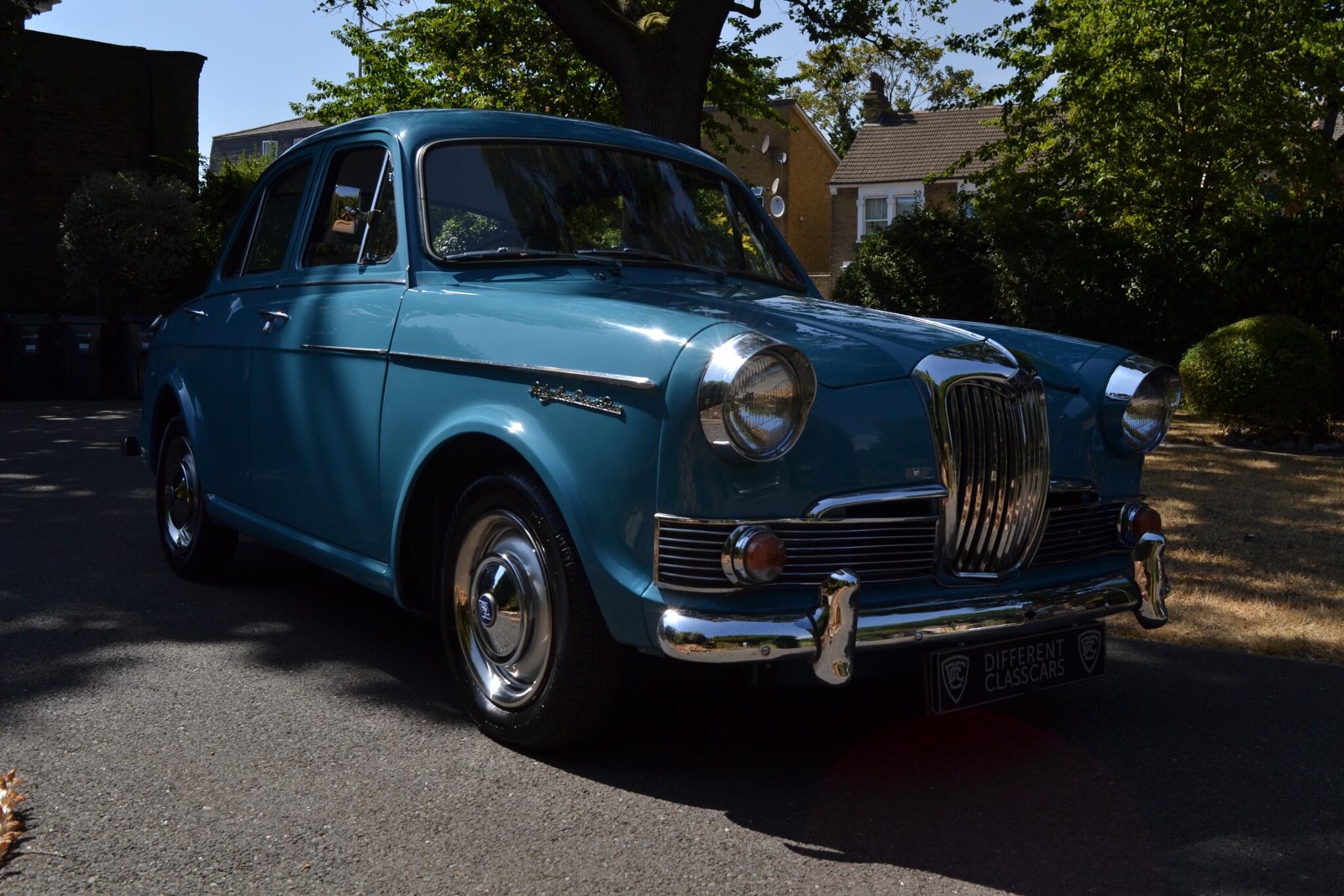 1991 Riley 1.5 view 5