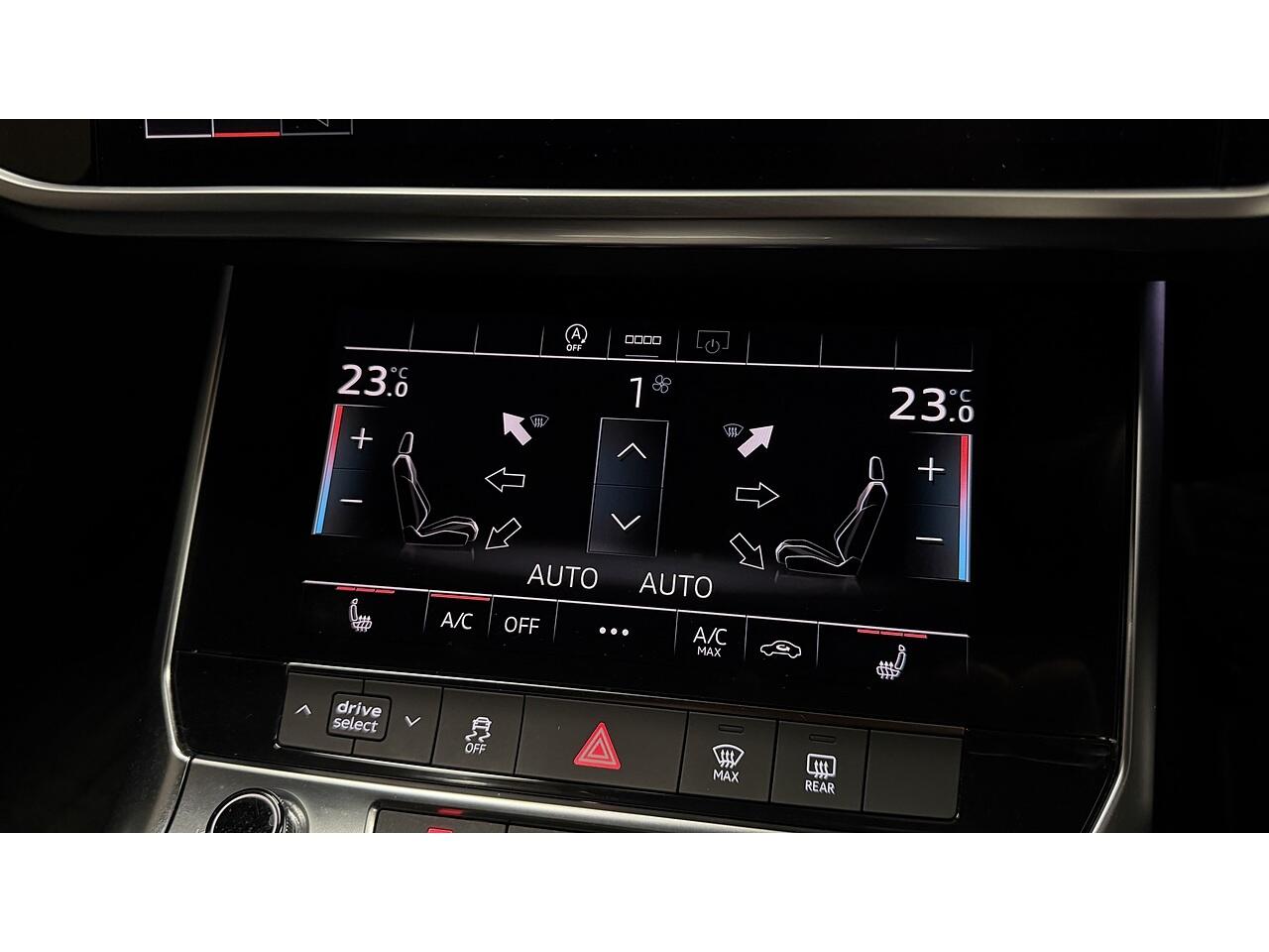 Audi A6 view 30