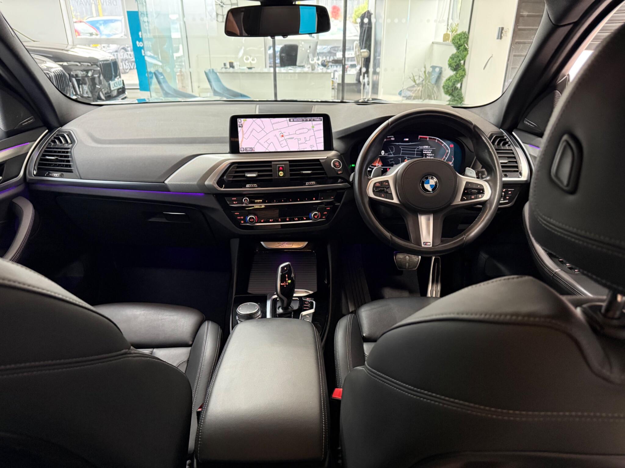 BMW X3 view 24