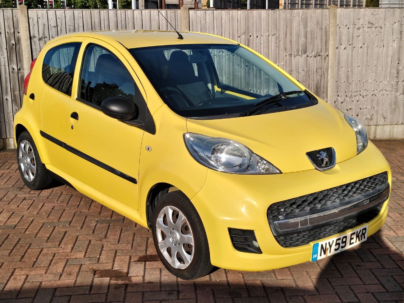 Peugeot 107 view 3