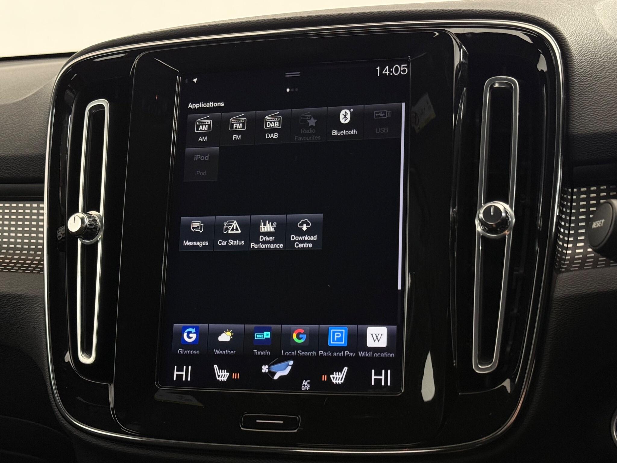 Volvo XC40 view 28