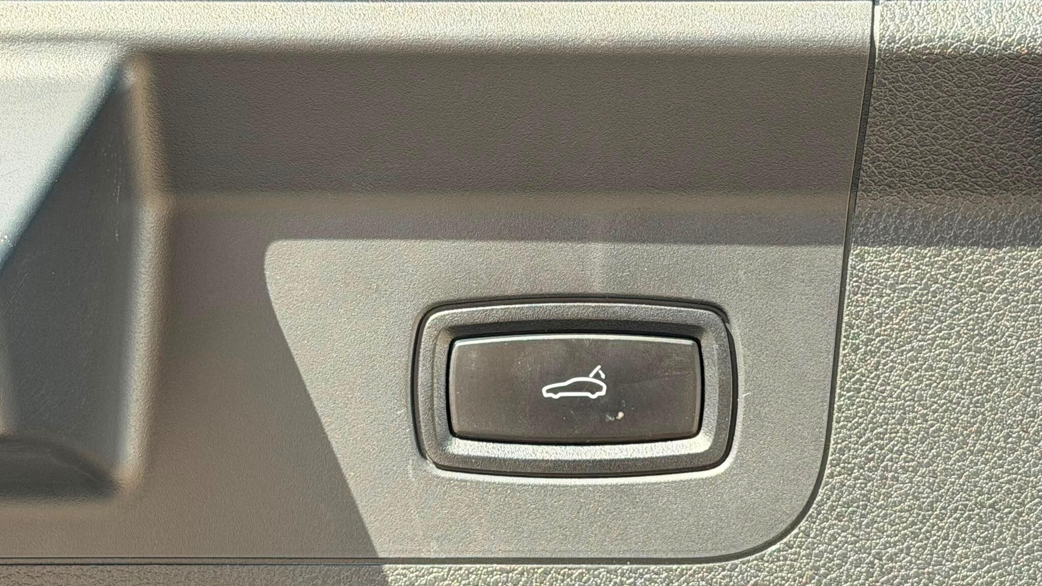 Porsche Panamera view 51