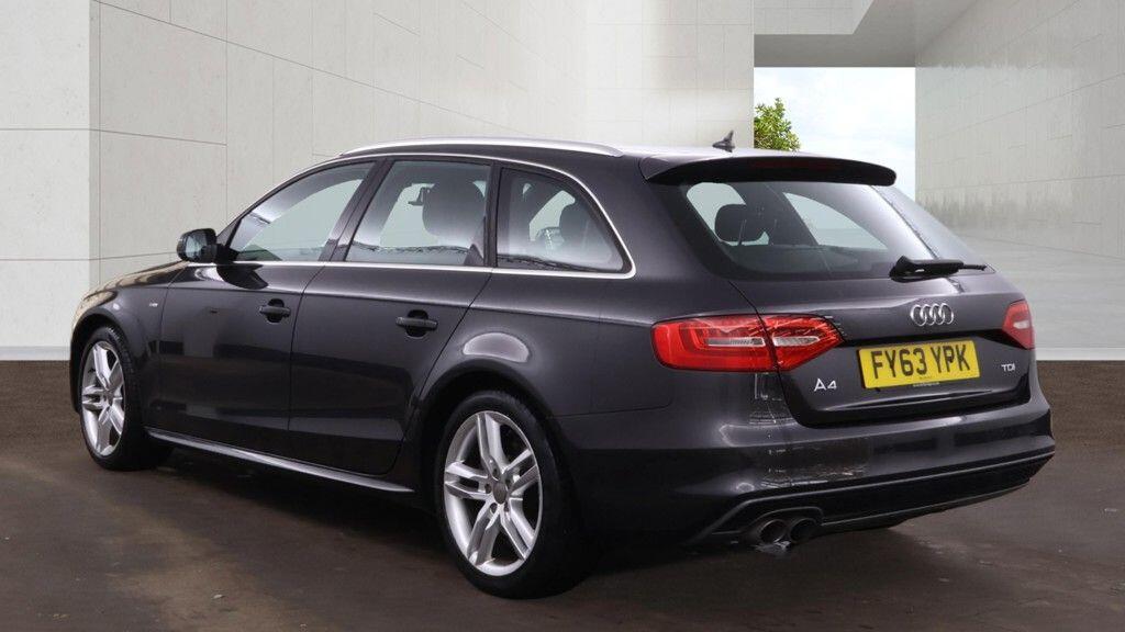 Audi A4 view 3