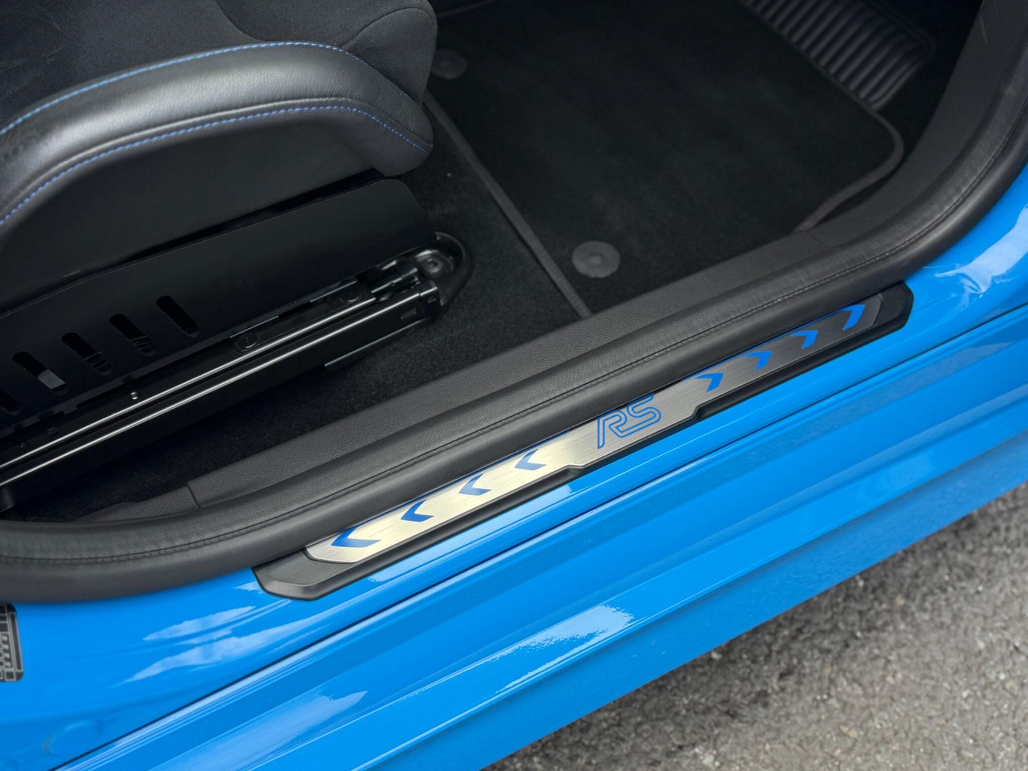 Ford Focus view 47