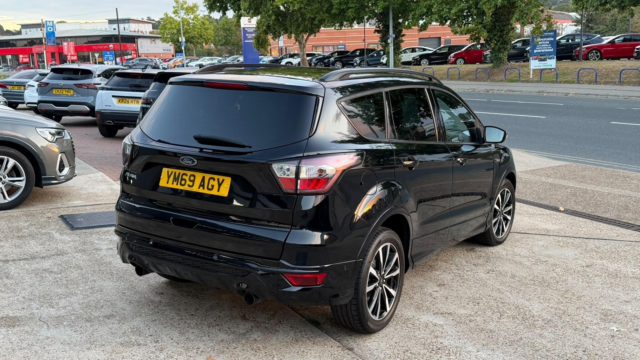 Ford Kuga view 6