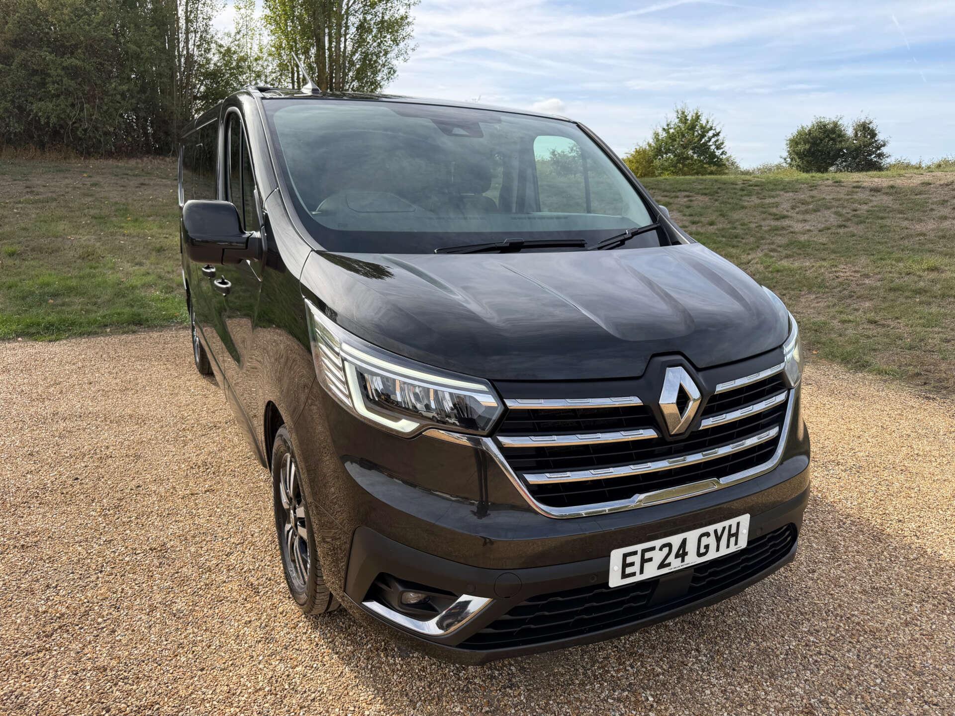 2024 Renault Trafic in Black for sale