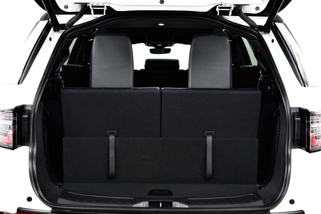 Land Rover Discovery Sport view 51