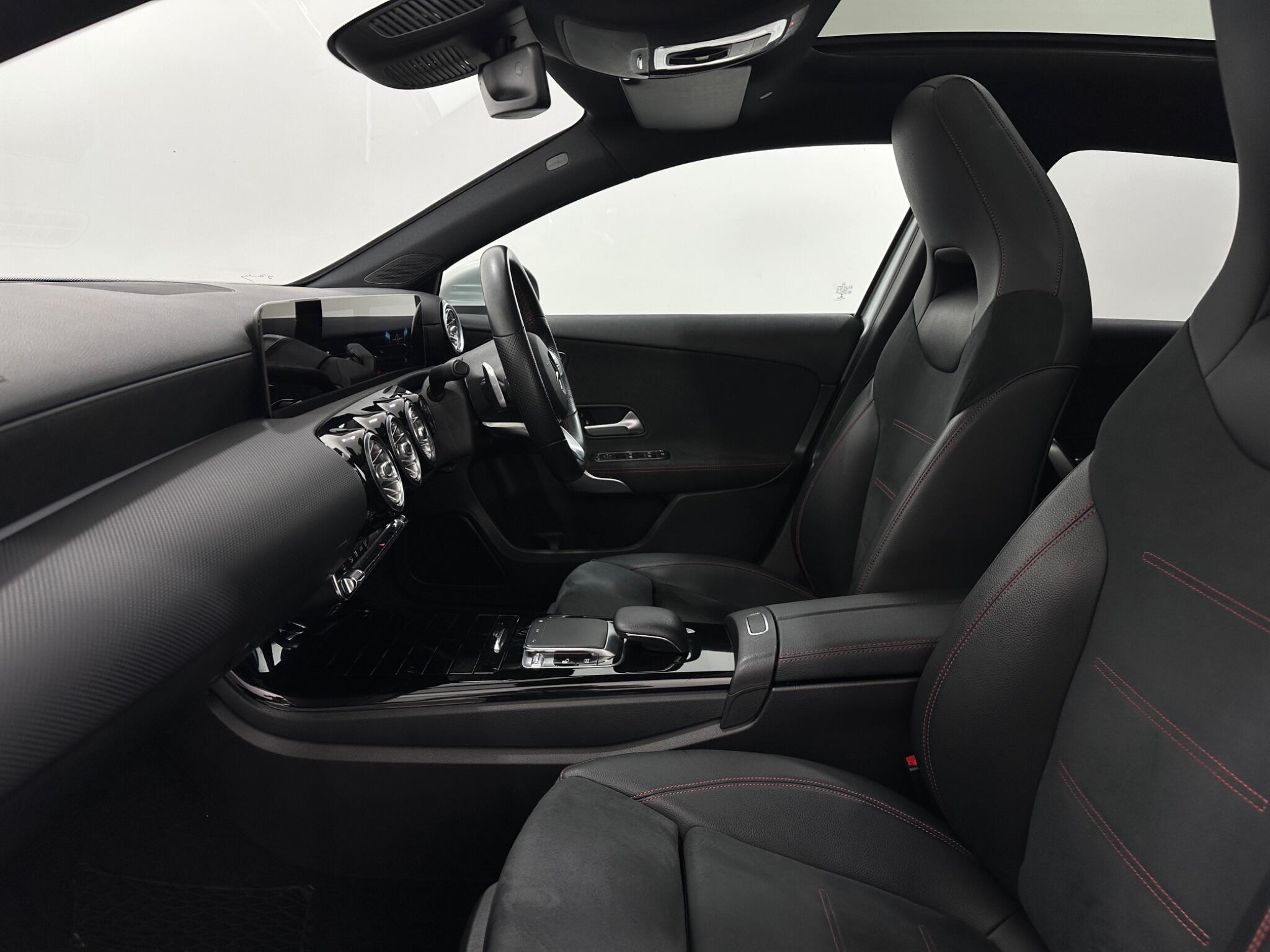 Mercedes-Benz A Class view 36