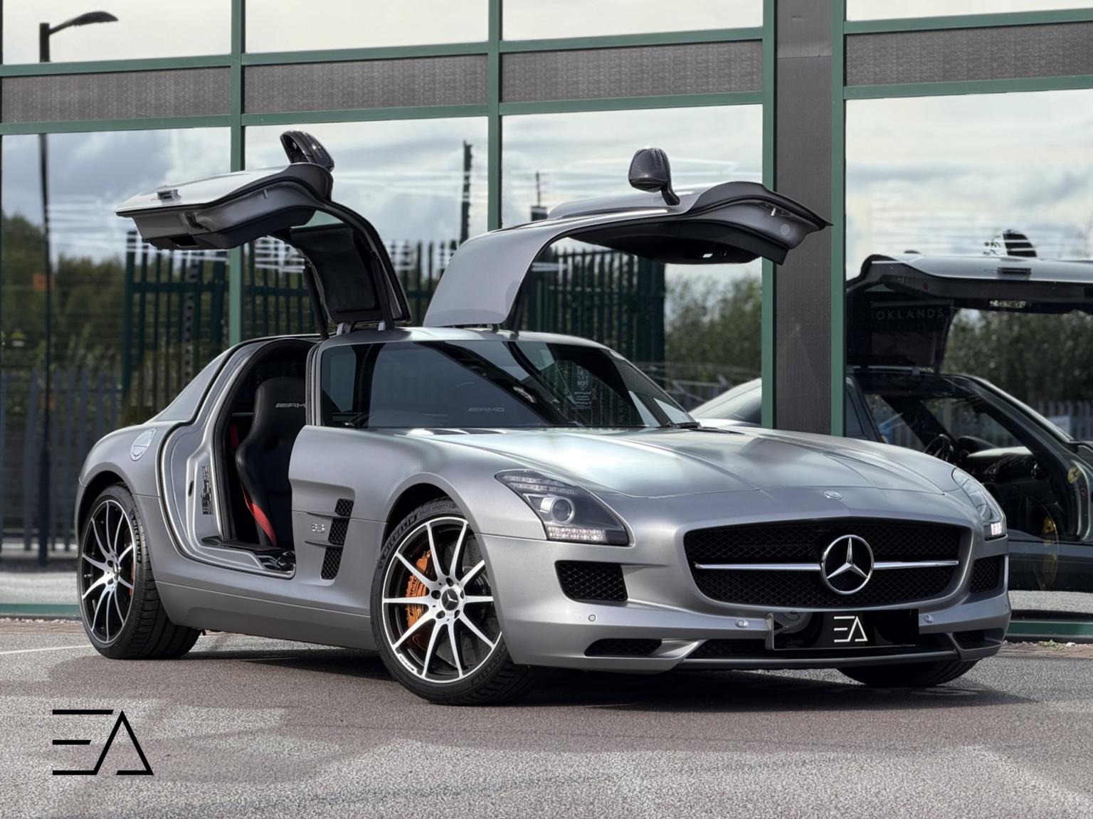 Mercedes-Benz Amg GT main image