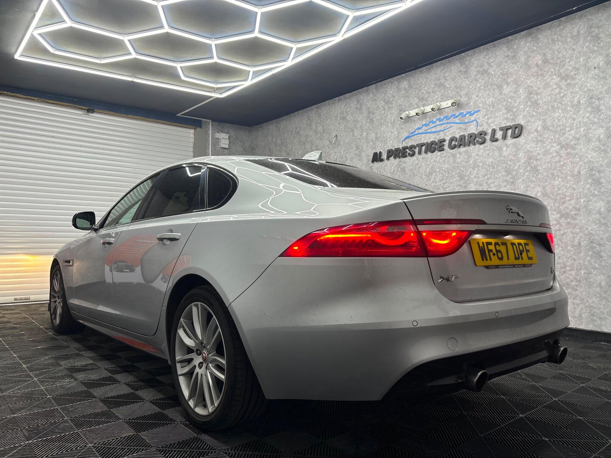 Jaguar XF view 3