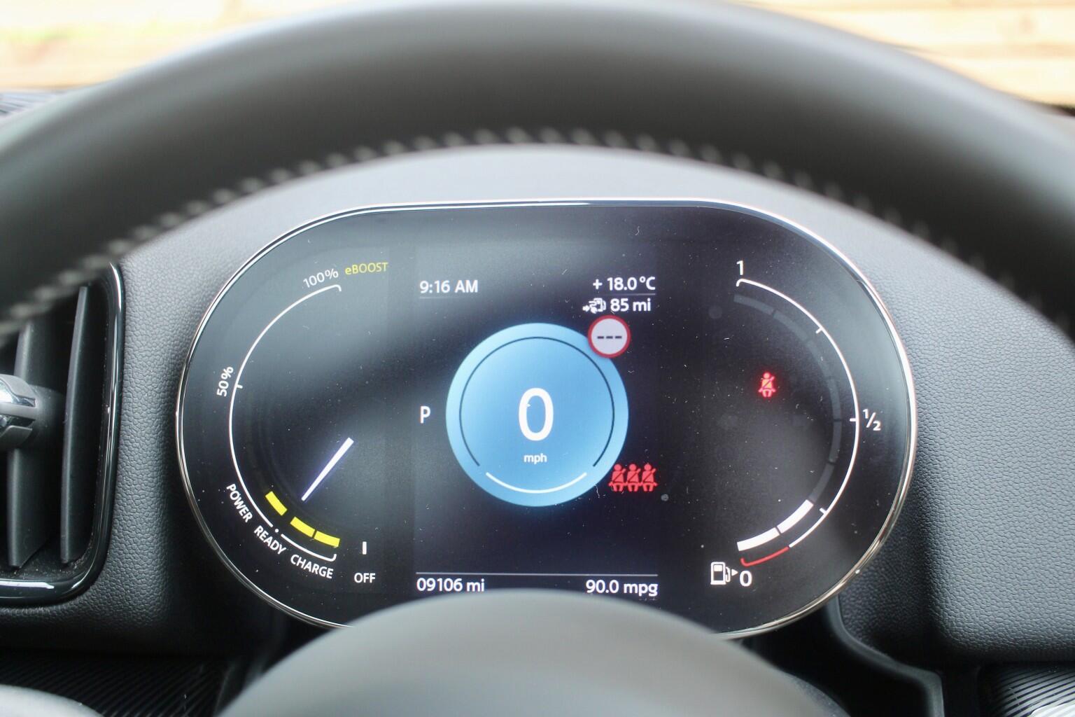Mini Countryman view 26