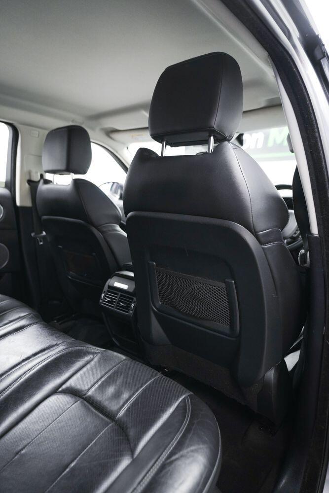 Land Rover Range Rover Evoque view 13