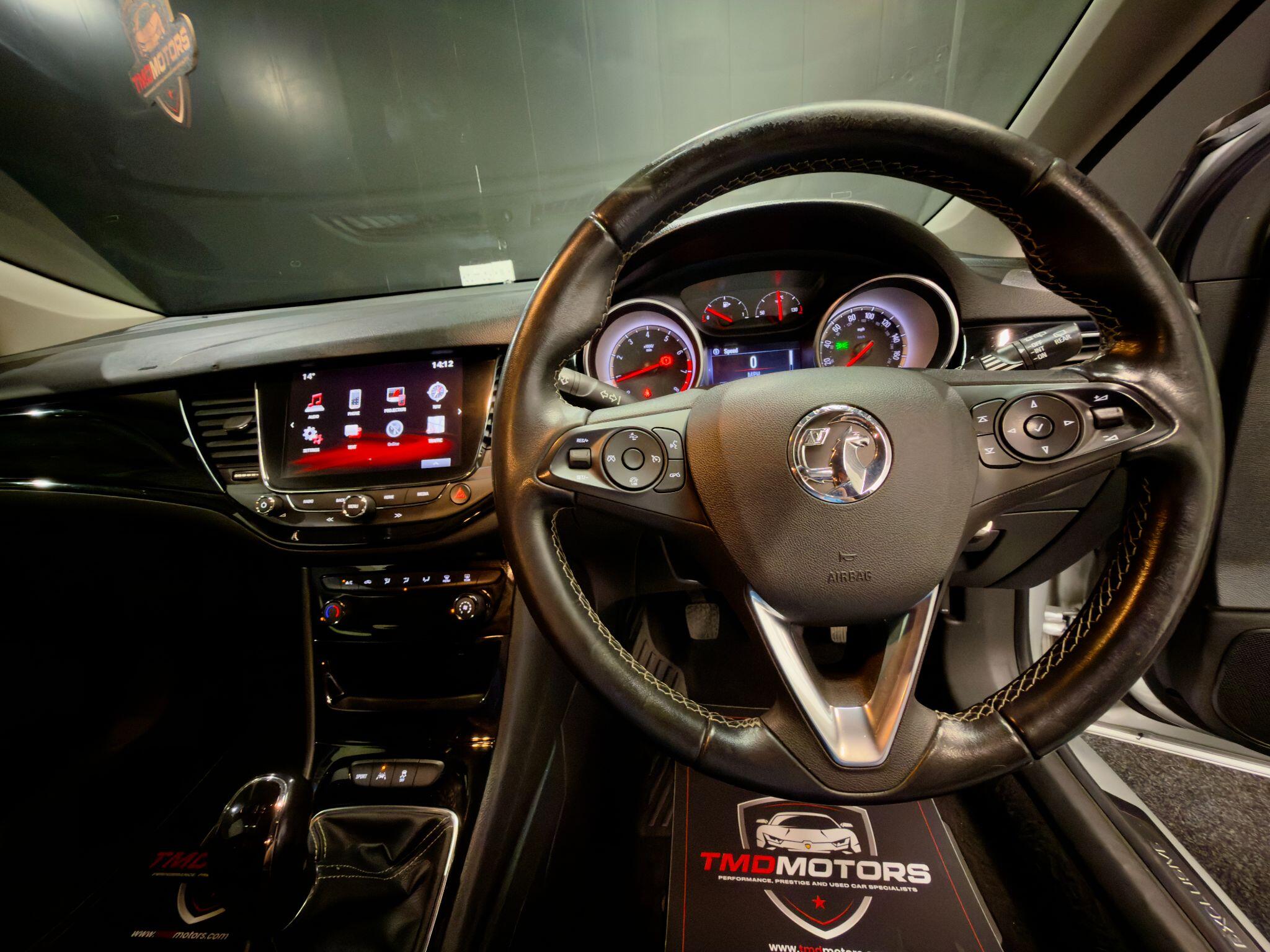 Vauxhall Astra view 12